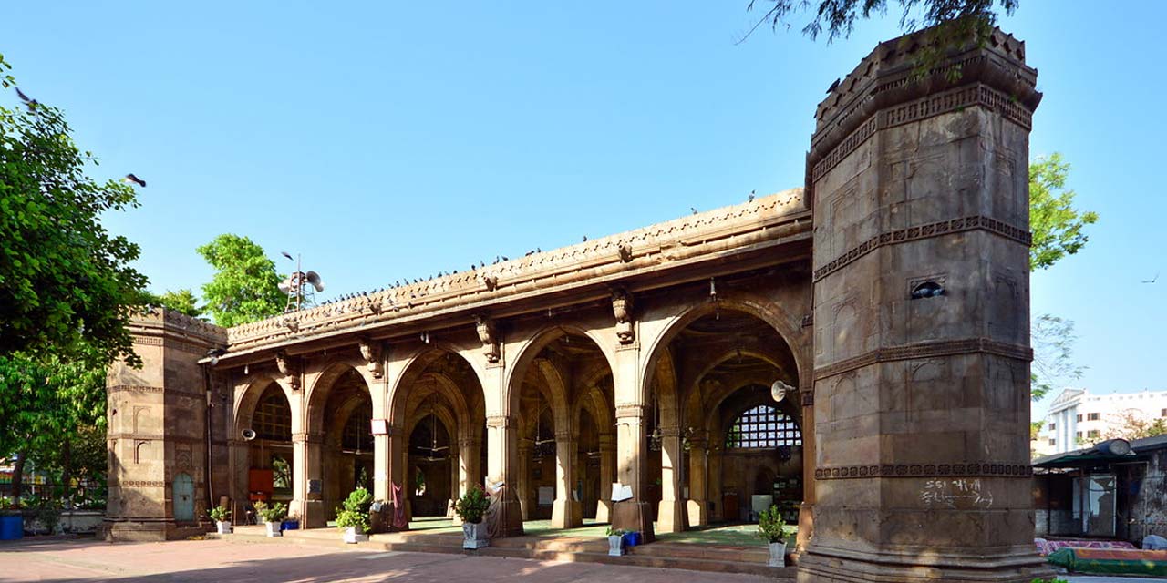 Sidi Sayyed Mosque, Ahmedabad Top Places to Visit in One Day