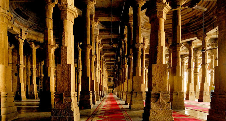 Jama Masjid Ahmedabad (Entry Fee, Timings, History, Built by, Images