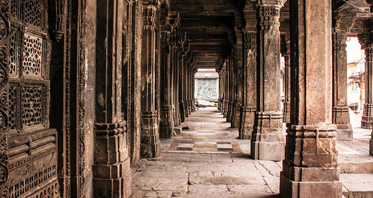 Rani no Hajiro Ahmedabad (Entry Fee, Timings, History, Built by, Images ...