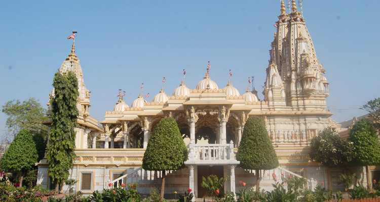 Swaminarayan Mandir Ahmedabad (Timings, History, Entry Fee, Images ...