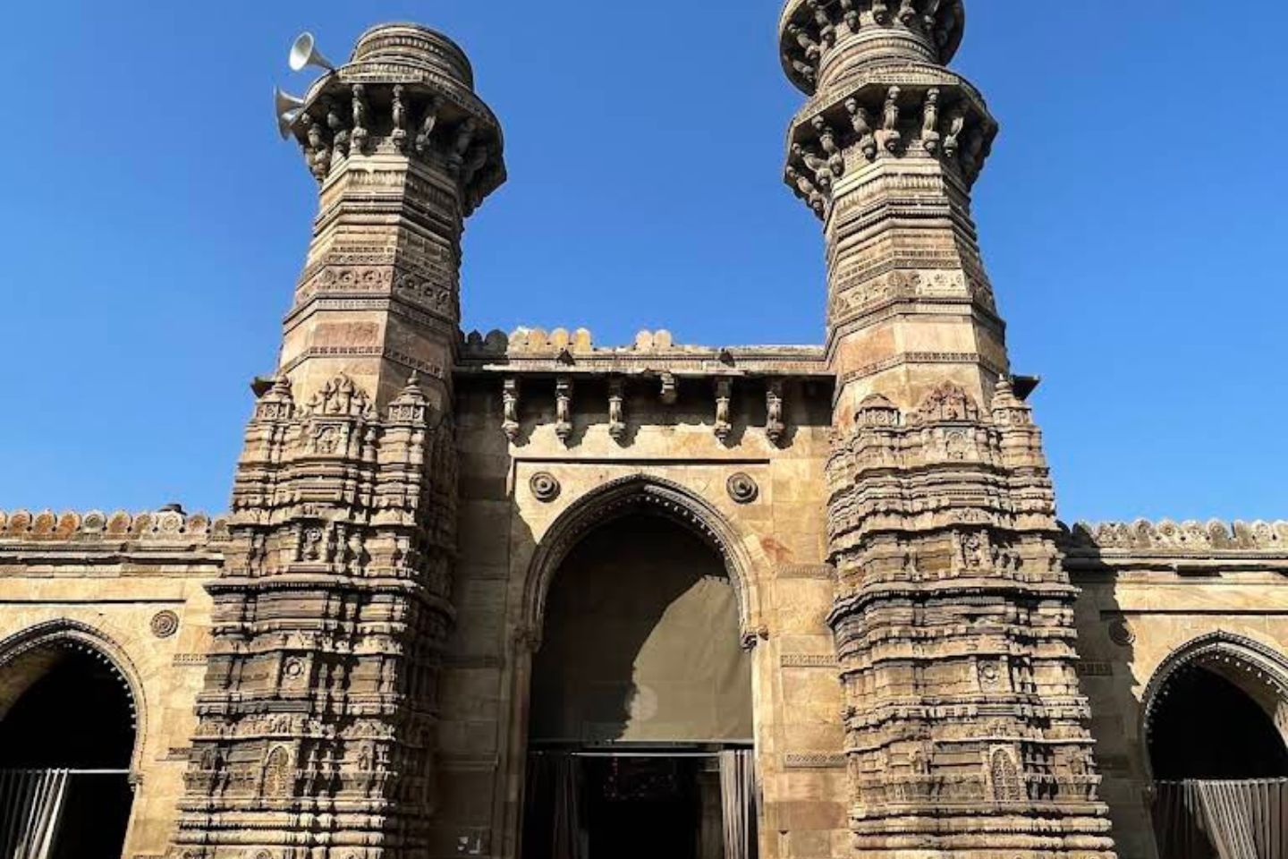 Jhulta Minar Ahmedabad